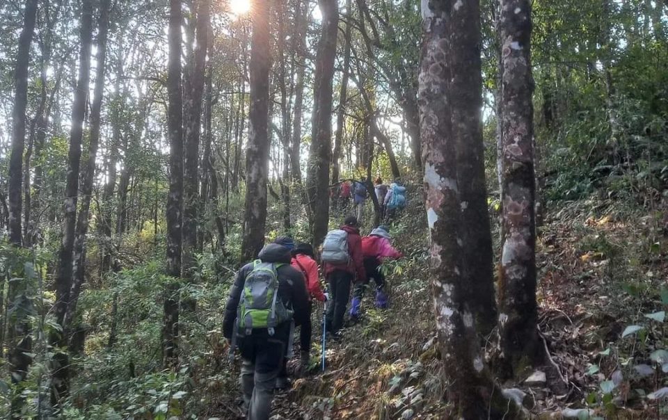 day hike around Kalsee Eco-lodge